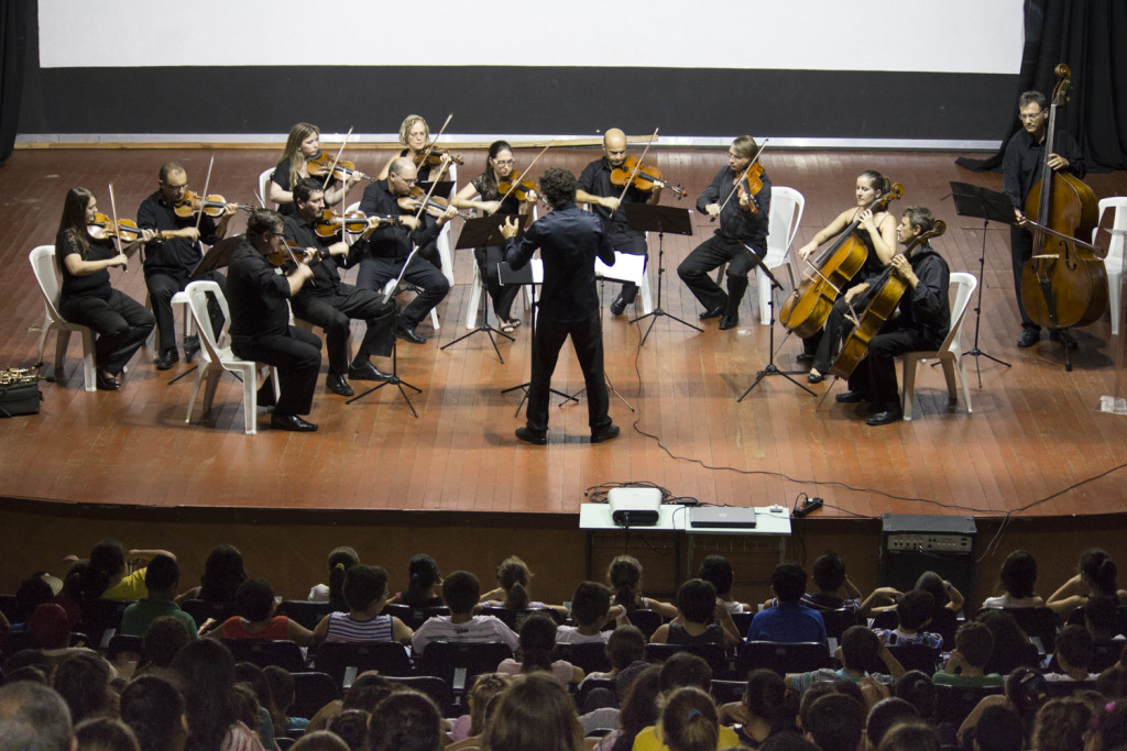 Carol de Go╠ües - 150320-Concertos Dida╠üticos-Esteio - Visualizac╠ºa╠âo - 005