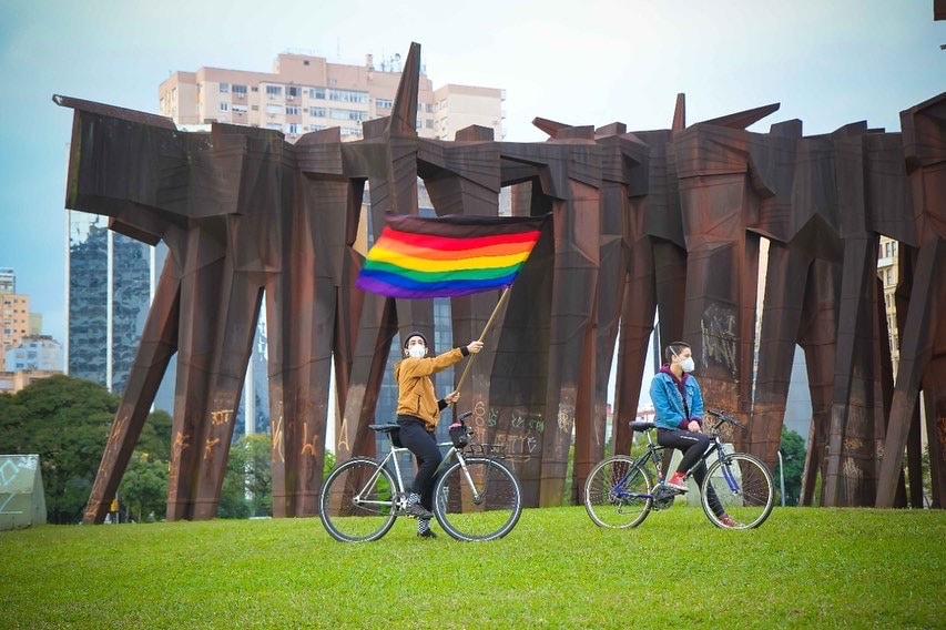 Pedal afirmativo celebra o orgulho LGBTQIAP+