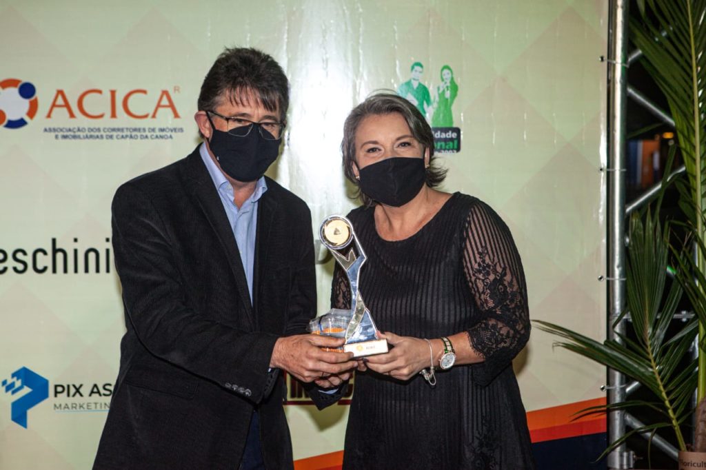 Guarida conquista Destaque Empresarial pela ACICC- Capão da Canoa