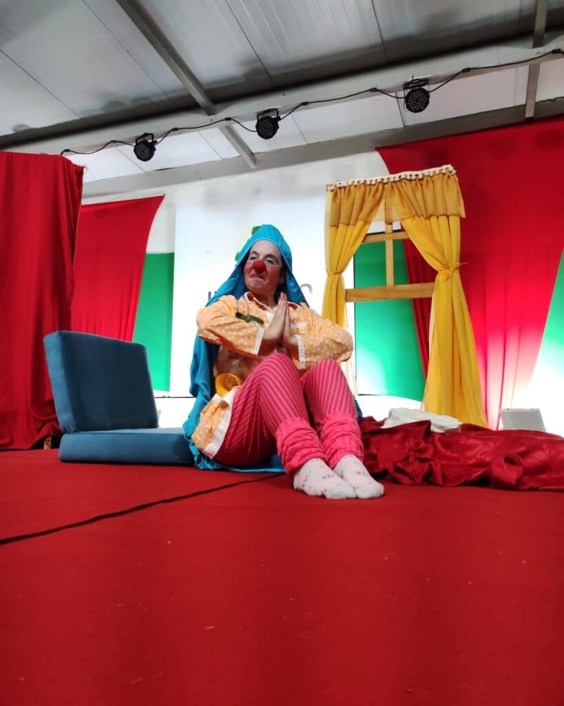 Riso de Mãe é Coisa Séria leva arte e reflexão para nove cidades do RS