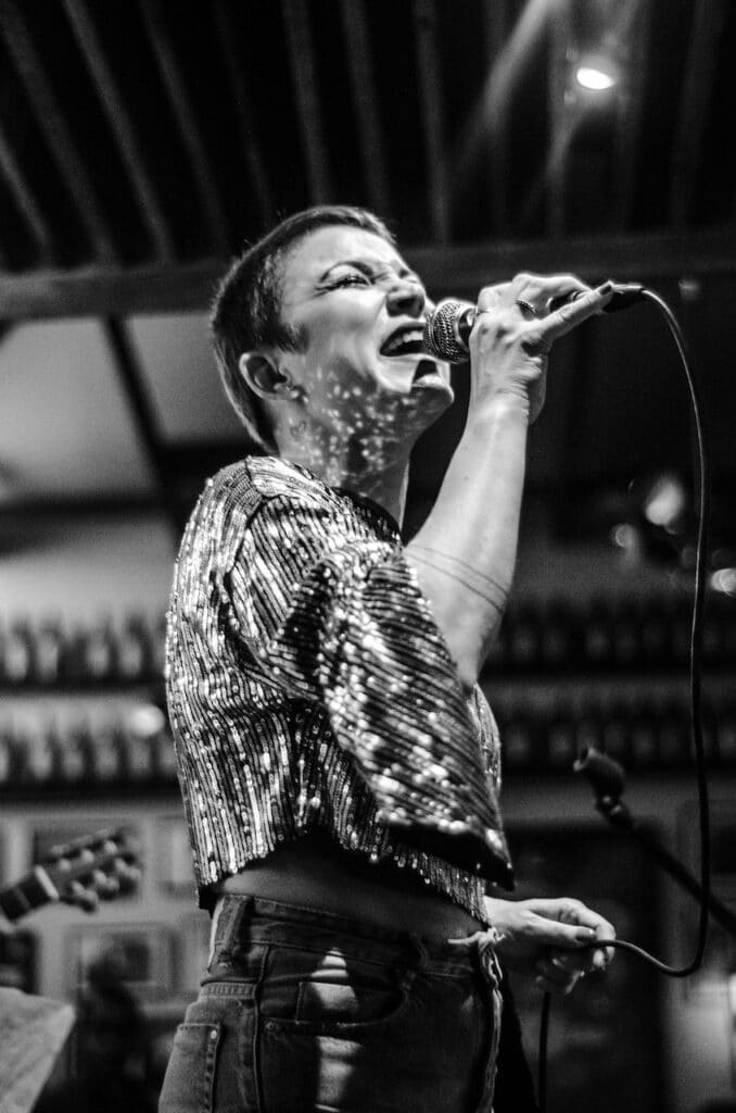 Domingo (6/4) tem Samba de Mesa no Grezz