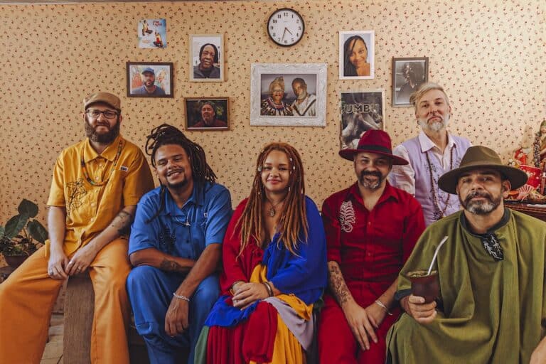 UMBU lança álbum homônimo no Teatro de Câmara Túlio Piva, em Porto Alegre